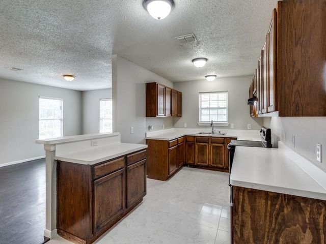 2621 Choice Street, Dallas, TX 75215