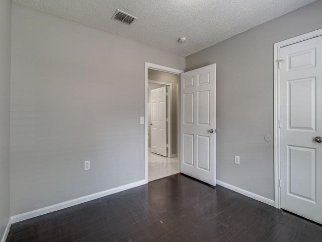 2621 Choice Street, Dallas, TX 75215