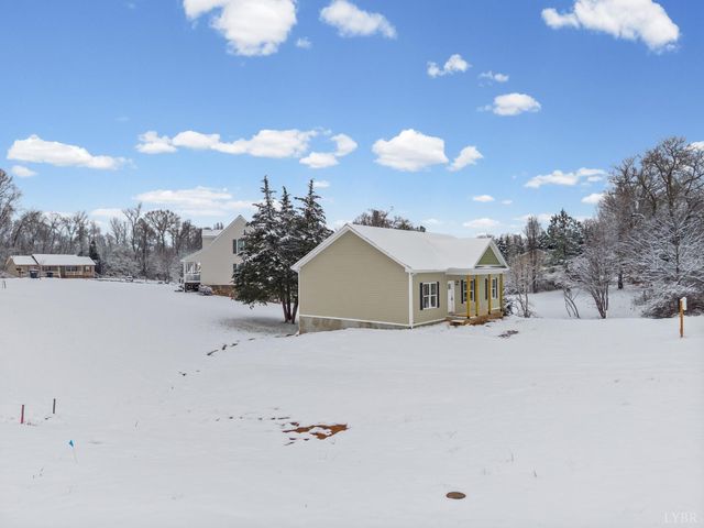 135 Yahweh Drive, Amherst, VA 24521