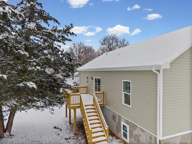 135 Yahweh Drive, Amherst, VA 24521