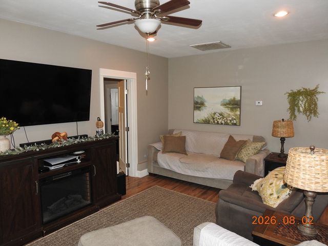 19 Water, Swansea, MA 02777