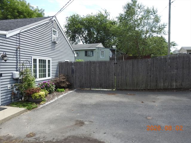 19 Water, Swansea, MA 02777