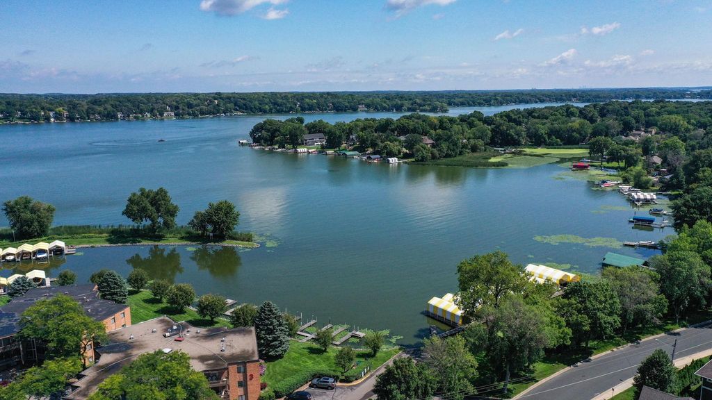5440 Three Points Boulevard 536, Mound, MN 55364 — photo 3