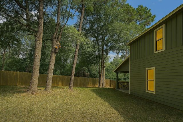2 Mace Street, Conroe, TX 77303