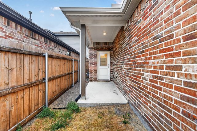 4721 Ancestry Street, Haltom City, TX 76117