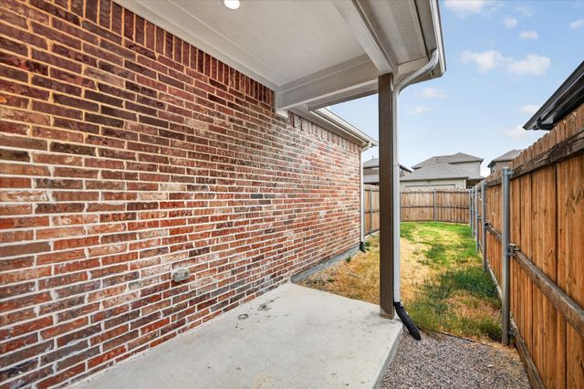 4721 Ancestry Street, Haltom City, TX 76117