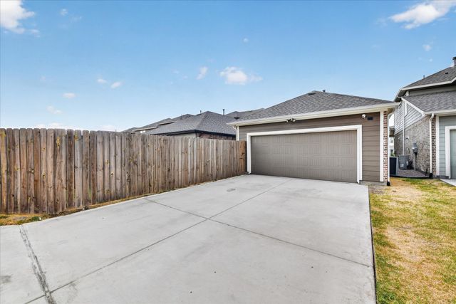 4721 Ancestry Street, Haltom City, TX 76117