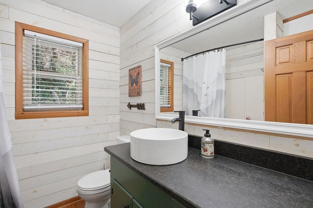 15 Salmon Road, Blairsville, GA 30012
