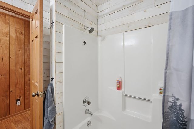 15 Salmon Road, Blairsville, GA 30012