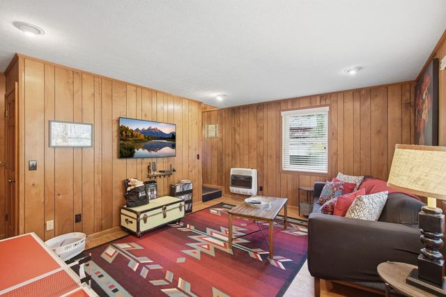 15 Salmon Road, Blairsville, GA 30012