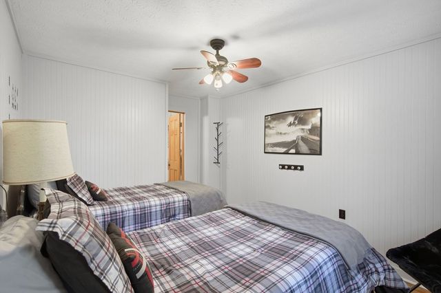 15 Salmon Road, Blairsville, GA 30012