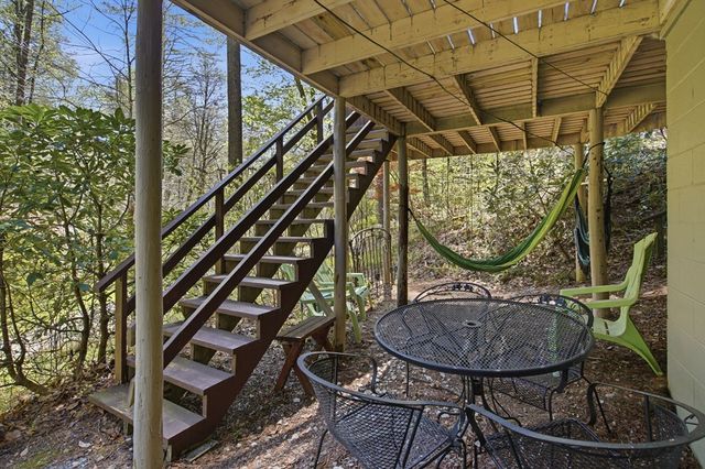 15 Salmon Road, Blairsville, GA 30012