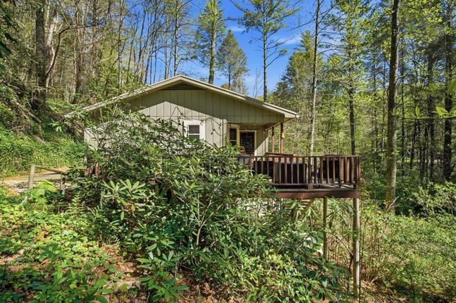 15 Salmon Road, Blairsville, GA 30012