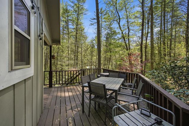 15 Salmon Road, Blairsville, GA 30012