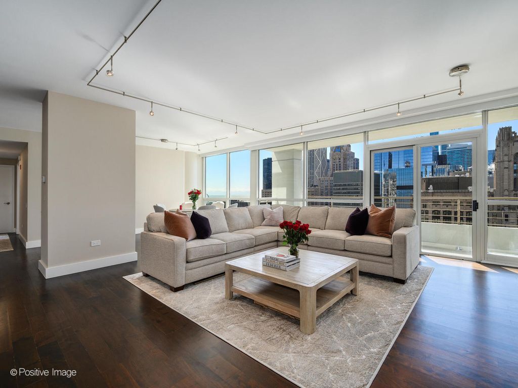 250 E Pearson Street 1903, Chicago, IL 60611 — photo 4