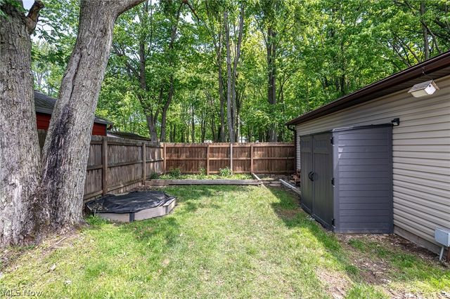 6243 Rosebelle Avenue, North Ridgeville, OH 44039