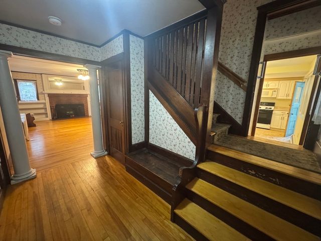 22 Fernwood Avenue, Haverhill, MA 01835