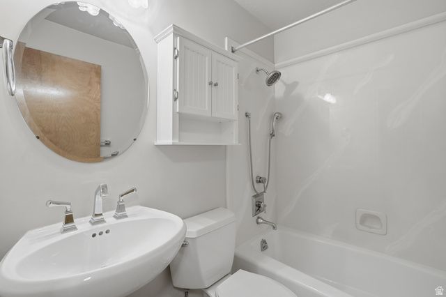 8791 S LONG DR DR, West Jordan, UT 84088