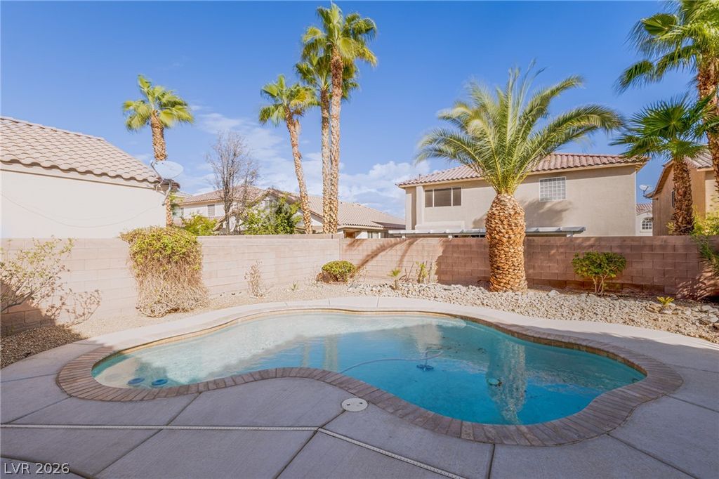 7586 Avila Beach Avenue, Las Vegas, NV 89113 — photo 3