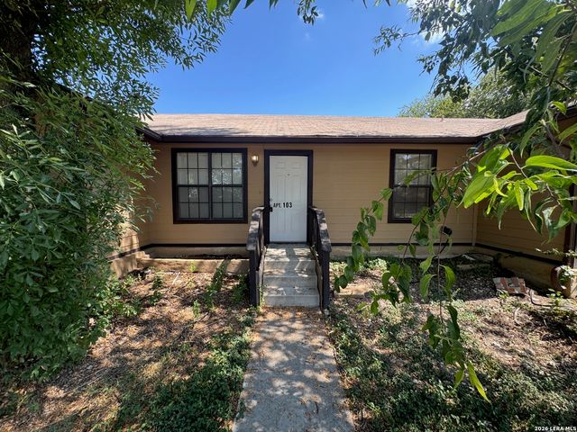 202 Ash Dr Apt 103, Converse, TX 78109