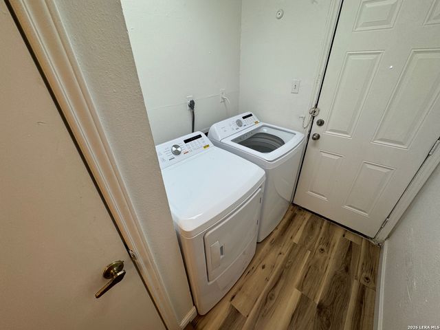 202 Ash Dr Apt 103, Converse, TX 78109