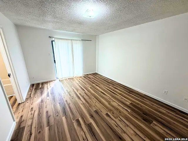 202 Ash Dr Apt 103, Converse, TX 78109
