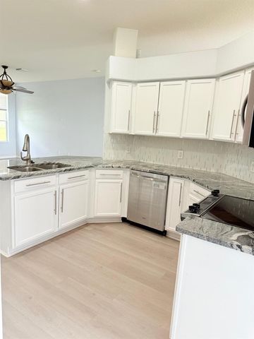 1905 FAIRWAY LOOP, Kissimmee, FL 34746