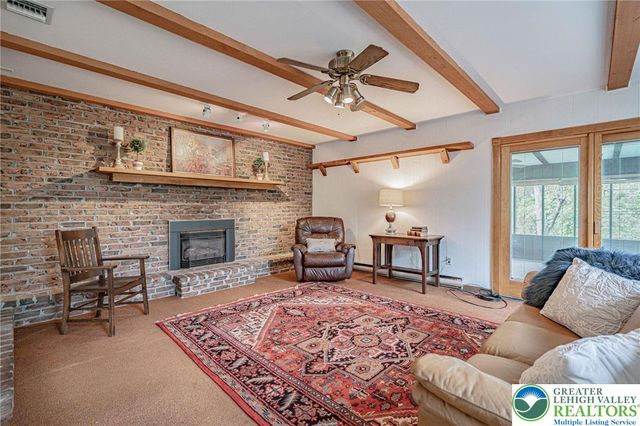 3105 Sussex Road, Salisbury Twp, PA 18103