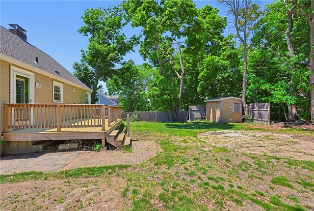 14 jenks Street, East Providence, RI 02914