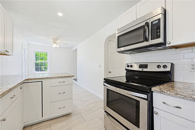 14 jenks Street, East Providence, RI 02914