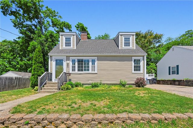 14 jenks Street, East Providence, RI 02914