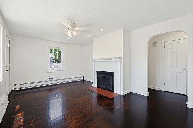 14 jenks Street, East Providence, RI 02914