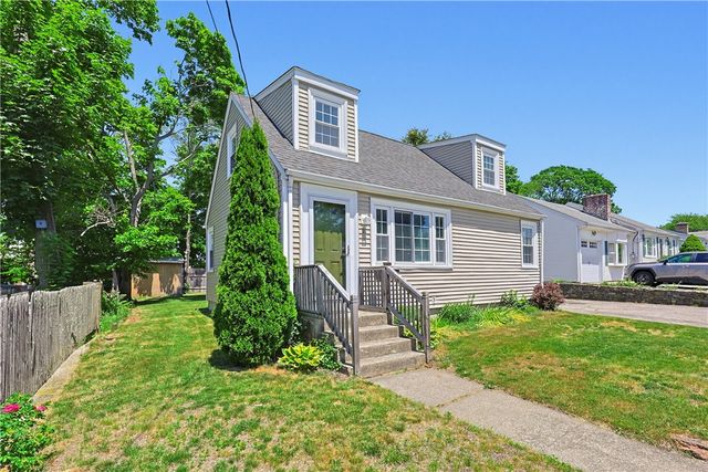 14 jenks Street, East Providence, RI 02914