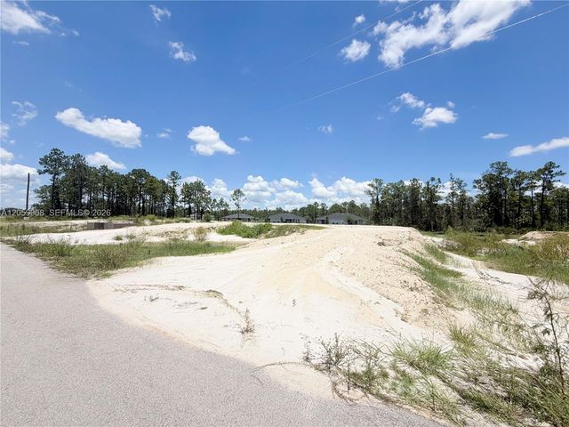 1942 Victor Lane, Lehigh Acres, FL 33972