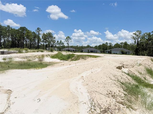 1942 Victor Lane, Lehigh Acres, FL 33972