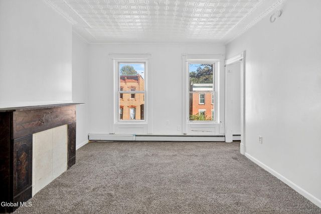 365 4th Street, Troy, NY 12180