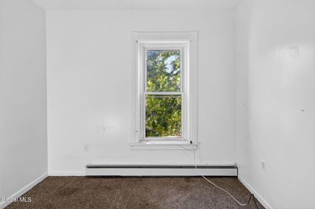 365 4th Street, Troy, NY 12180