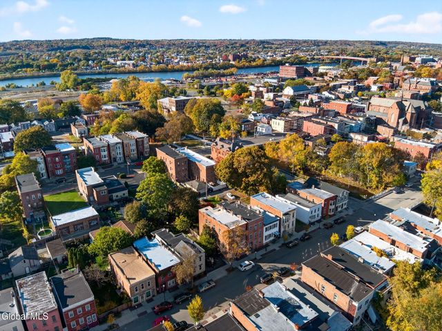 365 4th Street, Troy, NY 12180