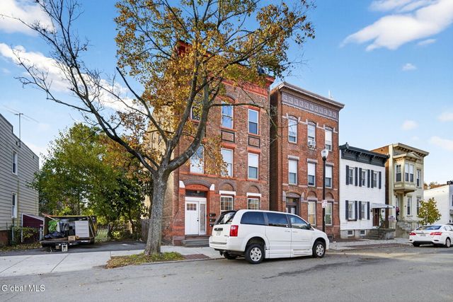 365 4th Street, Troy, NY 12180