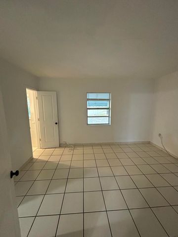 1002 SW 28th Street, Fort Lauderdale, FL 33315
