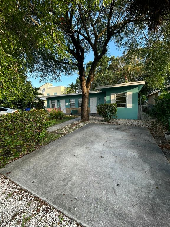 1002 SW 28th Street, Fort Lauderdale, FL 33315