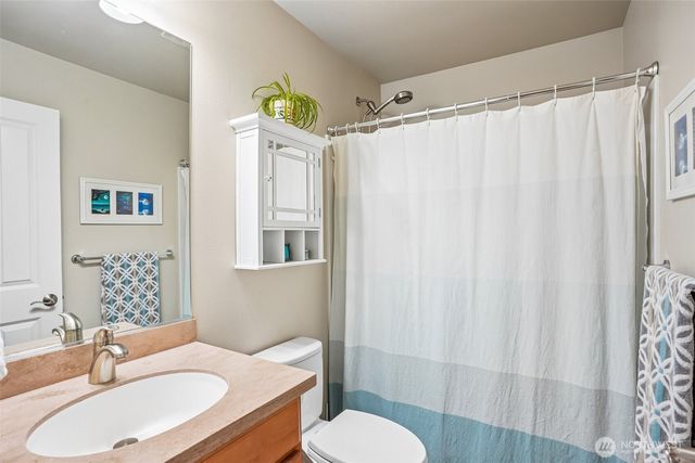 6546 Hunt Highlands Loop, Gig Harbor, WA 98335