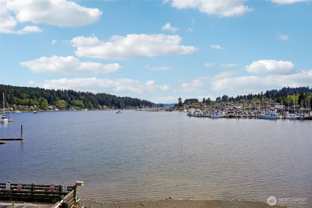 6546 Hunt Highlands Loop, Gig Harbor, WA 98335