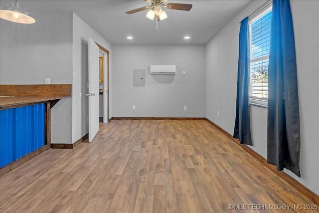 13253 S 215th West Avenue, Sapulpa, OK 74066