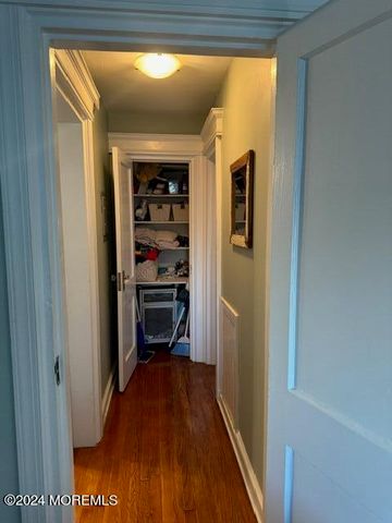 302 Deal Lake Drive 20, Asbury Park, NJ 07712