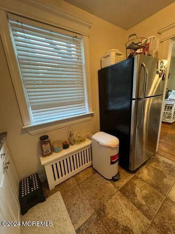 302 Deal Lake Drive 20, Asbury Park, NJ 07712