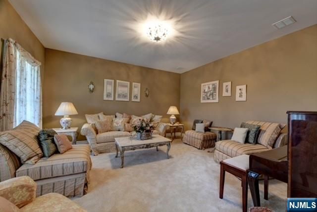 32 Dyer Road, Sussex, NJ 07461