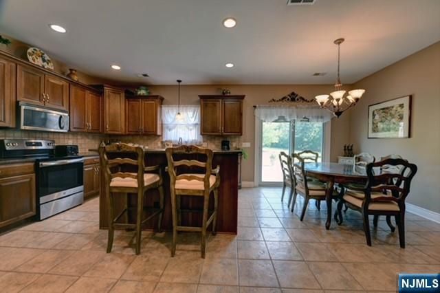 32 Dyer Road, Sussex, NJ 07461