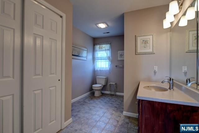 32 Dyer Road, Sussex, NJ 07461