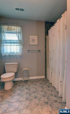 32 Dyer Road, Sussex, NJ 07461
